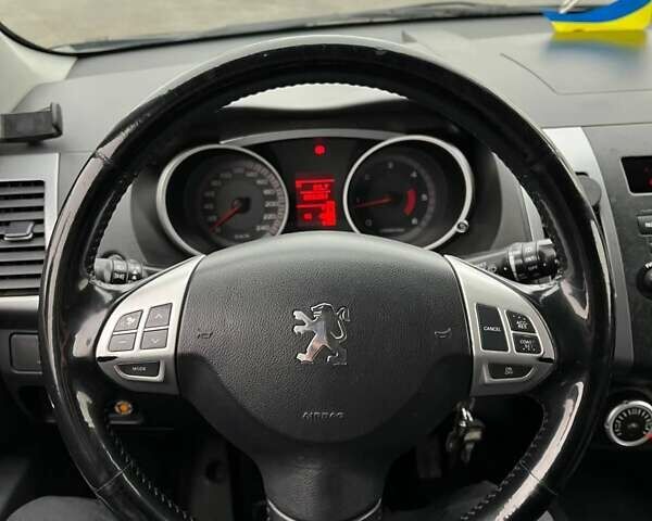 Черный Пежо 4007, объемом двигателя 2.2 л и пробегом 266 тыс. км за 8300 $, фото 39 на Automoto.ua