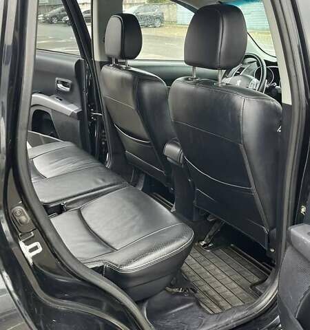 Черный Пежо 4007, объемом двигателя 2.36 л и пробегом 368 тыс. км за 8500 $, фото 13 на Automoto.ua