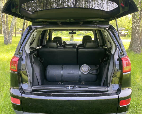 Черный Пежо 4007, объемом двигателя 2.4 л и пробегом 329 тыс. км за 7699 $, фото 17 на Automoto.ua