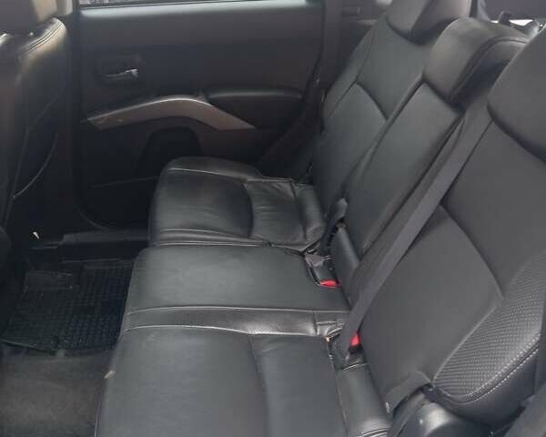 Черный Пежо 4007, объемом двигателя 2.2 л и пробегом 268 тыс. км за 9800 $, фото 6 на Automoto.ua