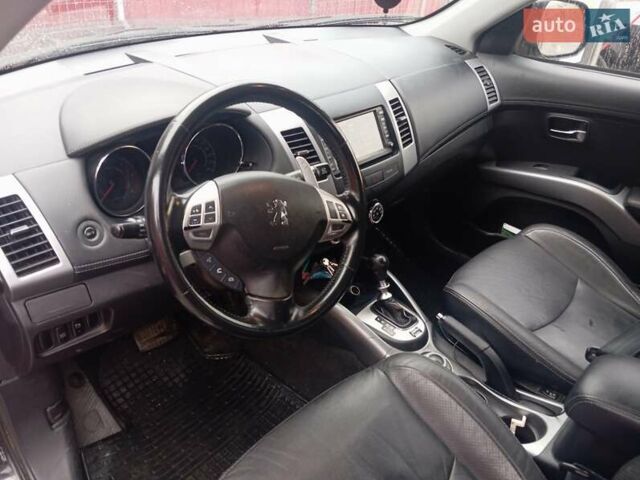 Черный Пежо 4007, объемом двигателя 2.2 л и пробегом 268 тыс. км за 9800 $, фото 8 на Automoto.ua
