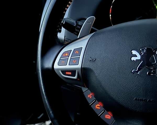 Чорний Пежо 4007, об'ємом двигуна 2.2 л та пробігом 210 тис. км за 9999 $, фото 80 на Automoto.ua