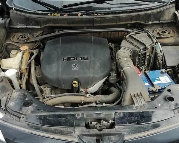 Черный Пежо 4007, объемом двигателя 2.2 л и пробегом 212 тыс. км за 10500 $, фото 4 на Automoto.ua