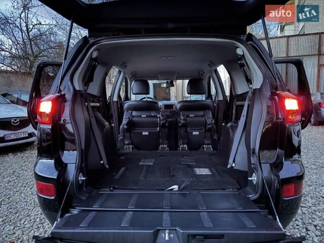 Чорний Пежо 4007, об'ємом двигуна 2.2 л та пробігом 210 тис. км за 9999 $, фото 69 на Automoto.ua