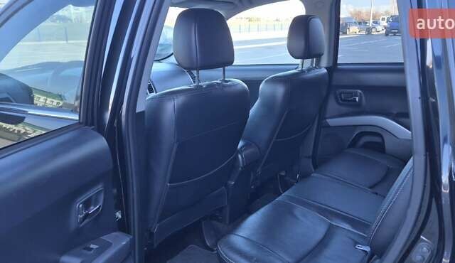 Чорний Пежо 4007, об'ємом двигуна 2.18 л та пробігом 240 тис. км за 9400 $, фото 24 на Automoto.ua