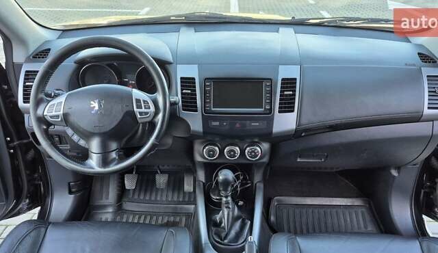 Чорний Пежо 4007, об'ємом двигуна 2.18 л та пробігом 240 тис. км за 9400 $, фото 22 на Automoto.ua