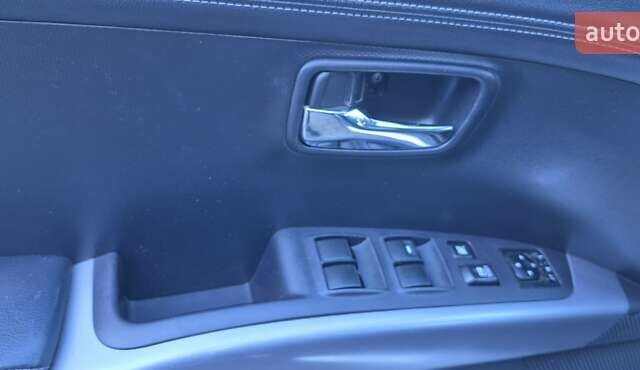 Чорний Пежо 4007, об'ємом двигуна 2.18 л та пробігом 240 тис. км за 9400 $, фото 18 на Automoto.ua