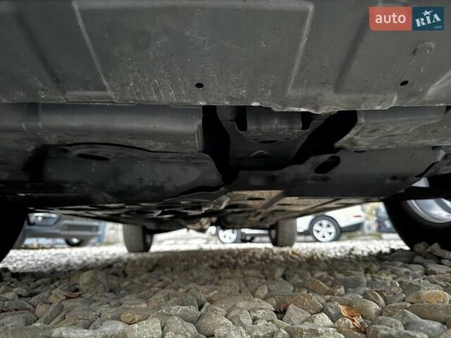 Чорний Пежо 4007, об'ємом двигуна 2.2 л та пробігом 210 тис. км за 9999 $, фото 52 на Automoto.ua