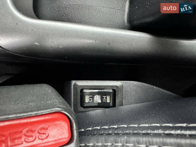 Чорний Пежо 4007, об'ємом двигуна 2.18 л та пробігом 220 тис. км за 9999 $, фото 33 на Automoto.ua