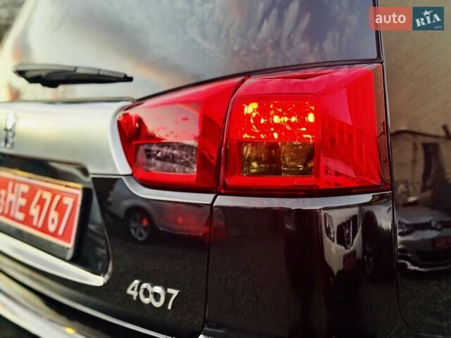 Чорний Пежо 4007, об'ємом двигуна 2.2 л та пробігом 210 тис. км за 9999 $, фото 37 на Automoto.ua