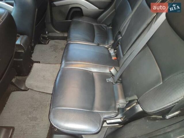 Черный Пежо 4007, объемом двигателя 2.2 л и пробегом 162 тыс. км за 12000 $, фото 4 на Automoto.ua