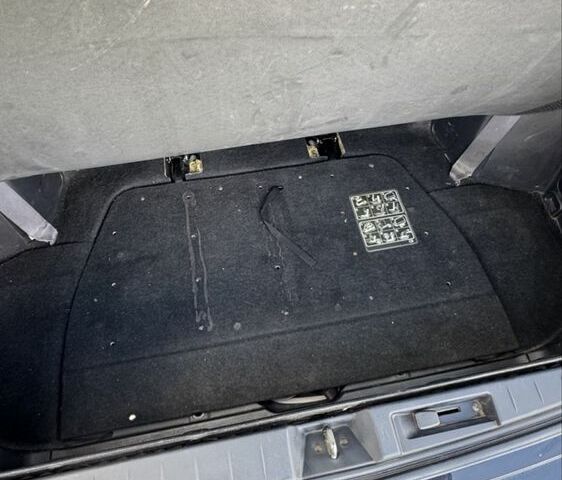 Черный Пежо 4007, объемом двигателя 2.2 л и пробегом 250 тыс. км за 10500 $, фото 7 на Automoto.ua