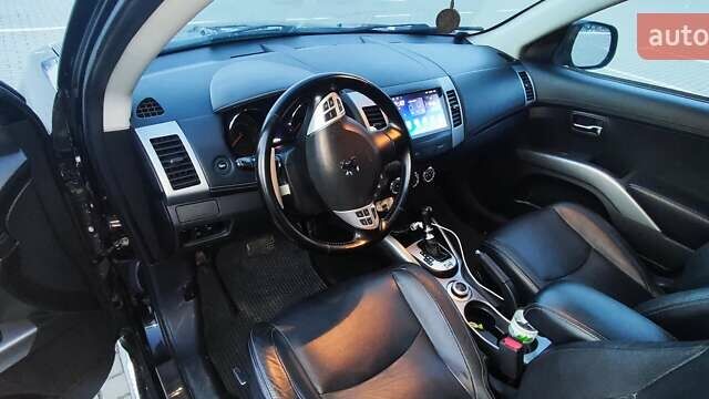 Черный Пежо 4007, объемом двигателя 2.2 л и пробегом 162 тыс. км за 12000 $, фото 8 на Automoto.ua