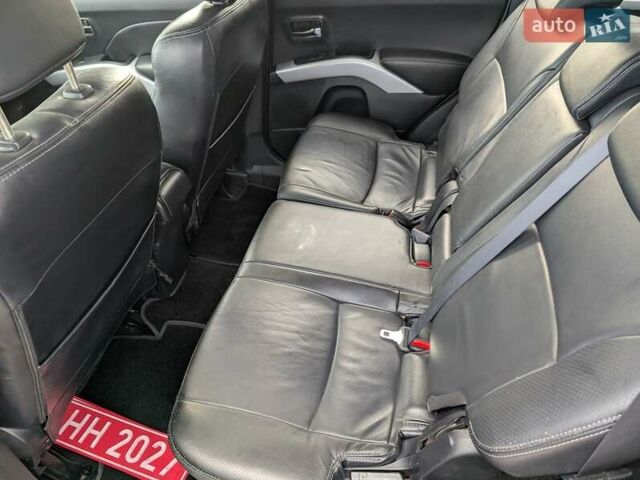 Чорний Пежо 4007, об'ємом двигуна 2.2 л та пробігом 184 тис. км за 9990 $, фото 31 на Automoto.ua