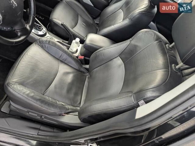 Чорний Пежо 4007, об'ємом двигуна 2.2 л та пробігом 184 тис. км за 9990 $, фото 26 на Automoto.ua