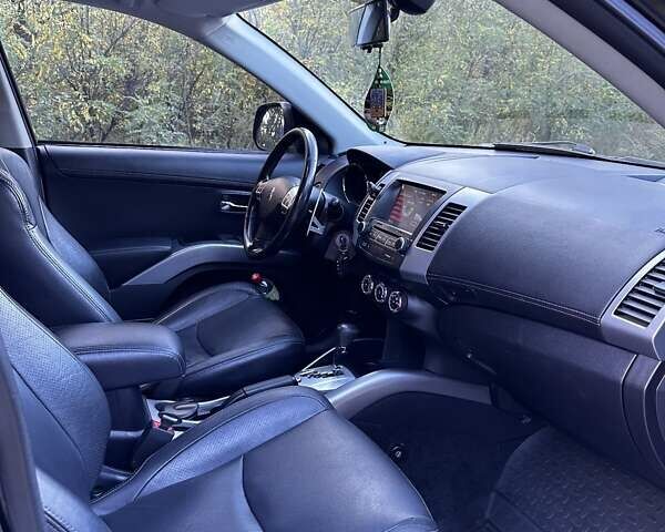 Пежо 4007 2011 в Харькове на Automoto.ua Черный Пежо 4007, объемом двигателя 2.36 л и пробегом 116 тыс. км за 12299 $, фото 21 на Automoto.ua