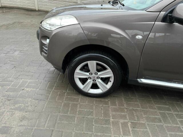 Коричневый Пежо 4007, объемом двигателя 2.2 л и пробегом 230 тыс. км за 9050 $, фото 11 на Automoto.ua