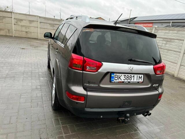 Коричневый Пежо 4007, объемом двигателя 2.2 л и пробегом 230 тыс. км за 9050 $, фото 9 на Automoto.ua