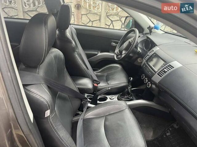 Коричневый Пежо 4007, объемом двигателя 2.18 л и пробегом 230 тыс. км за 9050 $, фото 23 на Automoto.ua