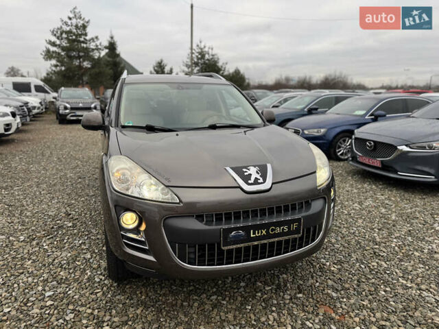 Коричневый Пежо 4007, объемом двигателя 2.18 л и пробегом 258 тыс. км за 10000 $, фото 3 на Automoto.ua