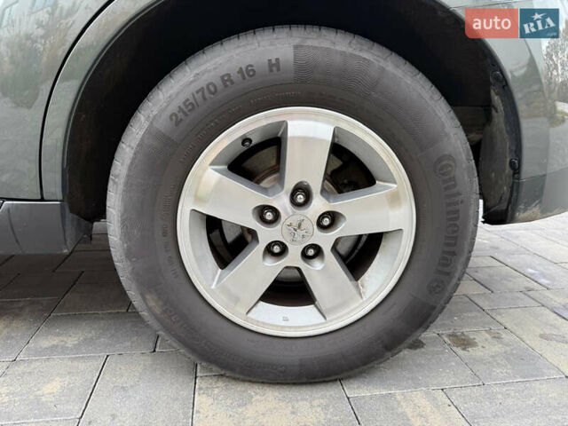 Коричневый Пежо 4007, объемом двигателя 2.2 л и пробегом 235 тыс. км за 10500 $, фото 17 на Automoto.ua