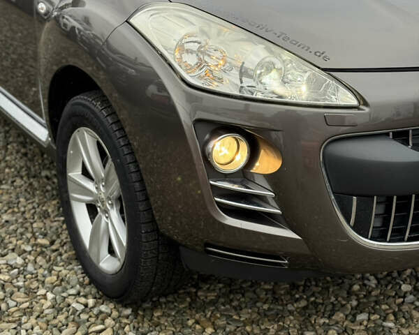 Коричневый Пежо 4007, объемом двигателя 2.18 л и пробегом 258 тыс. км за 10000 $, фото 35 на Automoto.ua