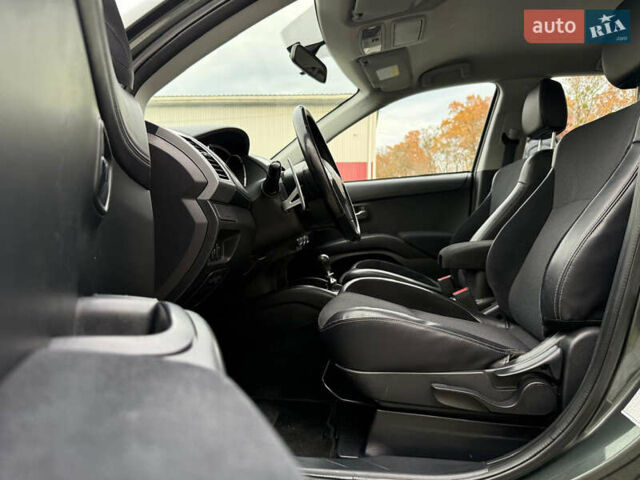 Коричневый Пежо 4007, объемом двигателя 2.2 л и пробегом 235 тыс. км за 10500 $, фото 34 на Automoto.ua