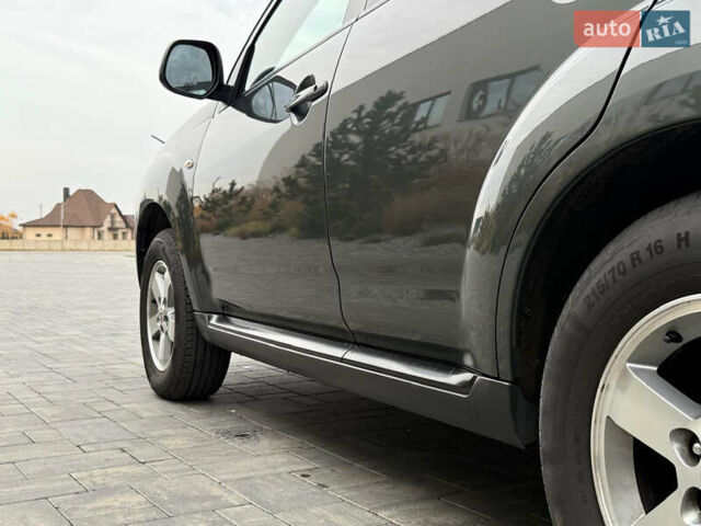 Коричневый Пежо 4007, объемом двигателя 2.2 л и пробегом 235 тыс. км за 10500 $, фото 6 на Automoto.ua