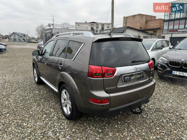Коричневый Пежо 4007, объемом двигателя 2.18 л и пробегом 258 тыс. км за 10000 $, фото 10 на Automoto.ua