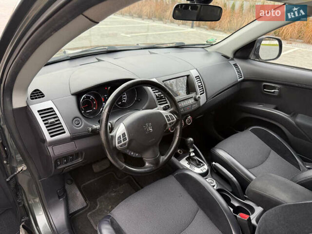 Коричневый Пежо 4007, объемом двигателя 2.2 л и пробегом 235 тыс. км за 10500 $, фото 32 на Automoto.ua