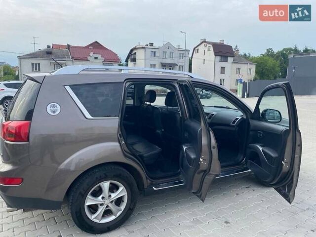 Пежо 4007 2011 в Львове на Automoto.ua Коричневый Пежо 4007, объемом двигателя 2.2 л и пробегом 254 тыс. км за 11000 $, фото 10 на Automoto.ua