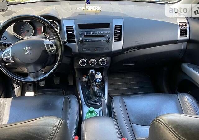 Пежо 4007, объемом двигателя 2.2 л и пробегом 230 тыс. км за 8000 $, фото 1 на Automoto.ua