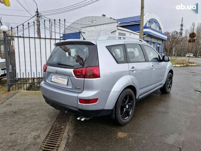 Пежо 4007, объемом двигателя 2.2 л и пробегом 254 тыс. км за 9599 $, фото 5 на Automoto.ua