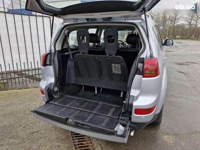 Пежо 4007, объемом двигателя 2.2 л и пробегом 254 тыс. км за 9599 $, фото 8 на Automoto.ua