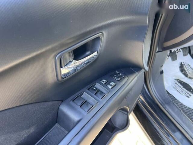 Пежо 4007, объемом двигателя 2.2 л и пробегом 147 тыс. км за 9790 $, фото 11 на Automoto.ua