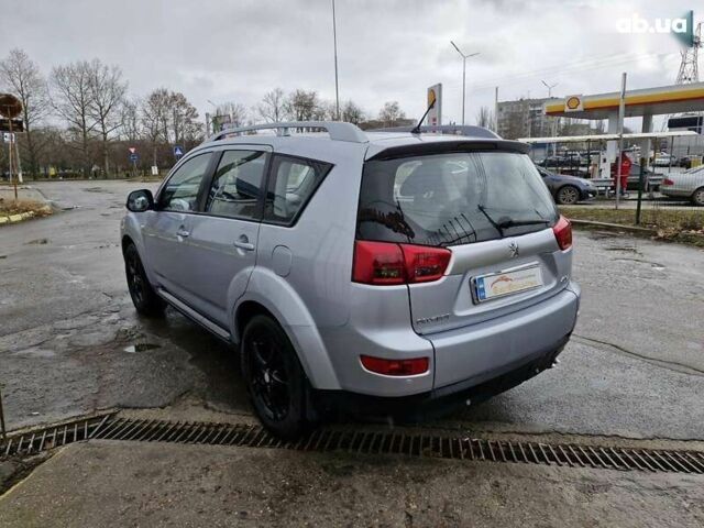 Пежо 4007, объемом двигателя 2.2 л и пробегом 254 тыс. км за 9599 $, фото 7 на Automoto.ua