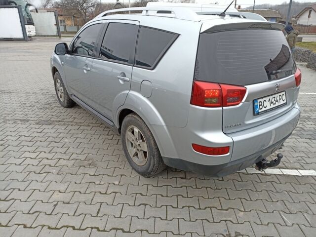 Серый Пежо 4007, объемом двигателя 2.2 л и пробегом 243 тыс. км за 8400 $, фото 4 на Automoto.ua