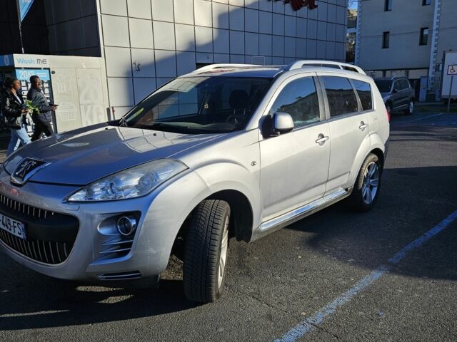 Сірий Пежо 4007, об'ємом двигуна 2 л та пробігом 300 тис. км за 9299 $, фото 7 на Automoto.ua