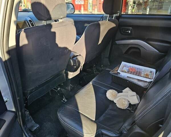 Серый Пежо 4007, объемом двигателя 2.2 л и пробегом 300 тыс. км за 10000 $, фото 4 на Automoto.ua