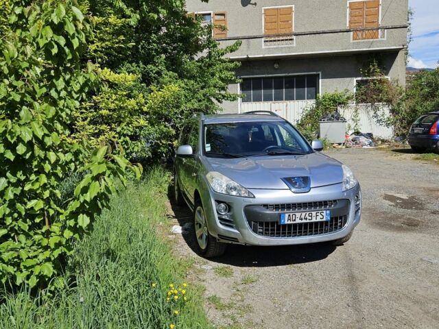 Сірий Пежо 4007, об'ємом двигуна 2 л та пробігом 300 тис. км за 9299 $, фото 2 на Automoto.ua