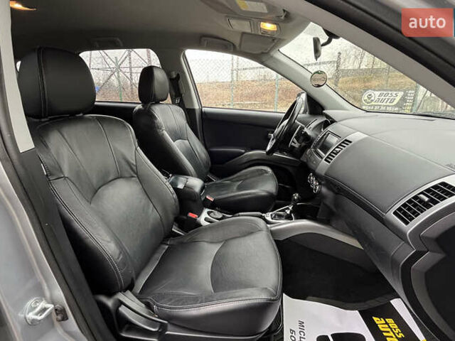 Серый Пежо 4007, объемом двигателя 2.2 л и пробегом 134 тыс. км за 9500 $, фото 20 на Automoto.ua