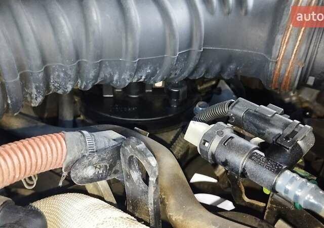 Серый Пежо 4007, объемом двигателя 2.2 л и пробегом 176 тыс. км за 11700 $, фото 11 на Automoto.ua