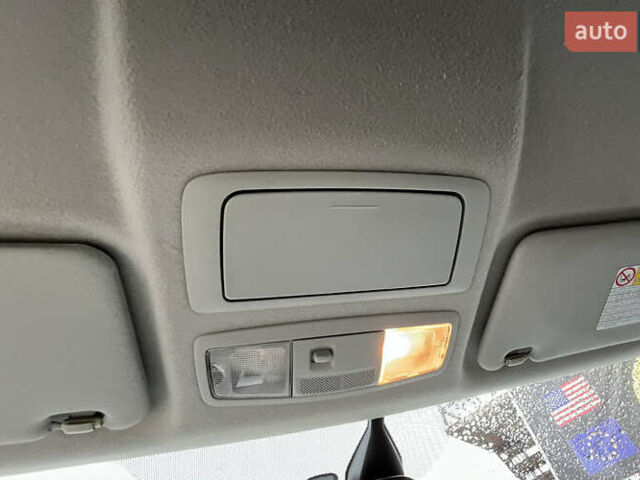 Серый Пежо 4007, объемом двигателя 2.2 л и пробегом 134 тыс. км за 9500 $, фото 15 на Automoto.ua