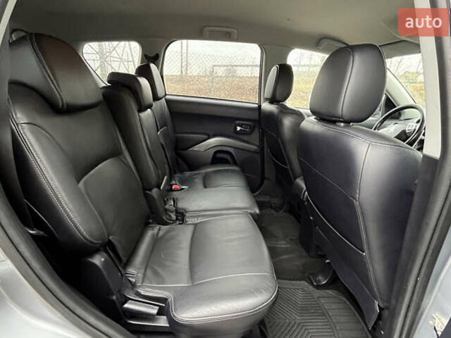 Серый Пежо 4007, объемом двигателя 2.2 л и пробегом 134 тыс. км за 9500 $, фото 22 на Automoto.ua