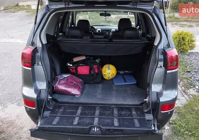 Серый Пежо 4007, объемом двигателя 2.2 л и пробегом 176 тыс. км за 11700 $, фото 49 на Automoto.ua