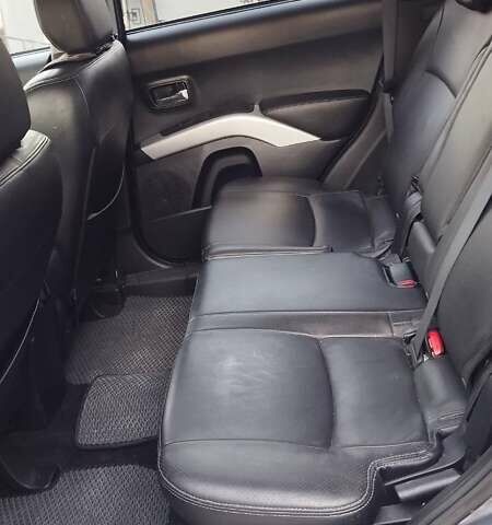 Серый Пежо 4007, объемом двигателя 2.2 л и пробегом 176 тыс. км за 11700 $, фото 24 на Automoto.ua