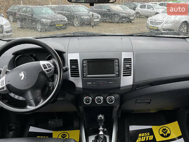 Серый Пежо 4007, объемом двигателя 2.2 л и пробегом 134 тыс. км за 9500 $, фото 8 на Automoto.ua