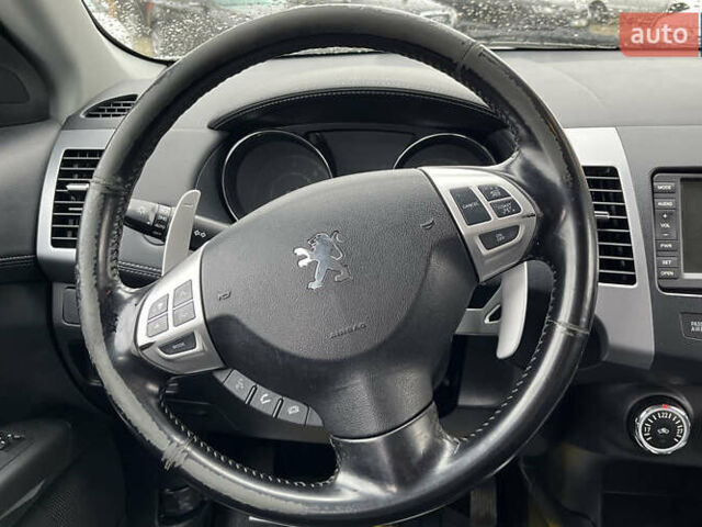 Серый Пежо 4007, объемом двигателя 2.2 л и пробегом 134 тыс. км за 9500 $, фото 10 на Automoto.ua