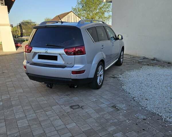 Серый Пежо 4007, объемом двигателя 2.2 л и пробегом 300 тыс. км за 10000 $, фото 2 на Automoto.ua