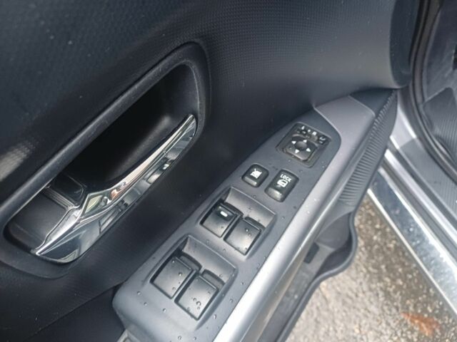 Серый Пежо 4007, объемом двигателя 2.2 л и пробегом 280 тыс. км за 4900 $, фото 13 на Automoto.ua